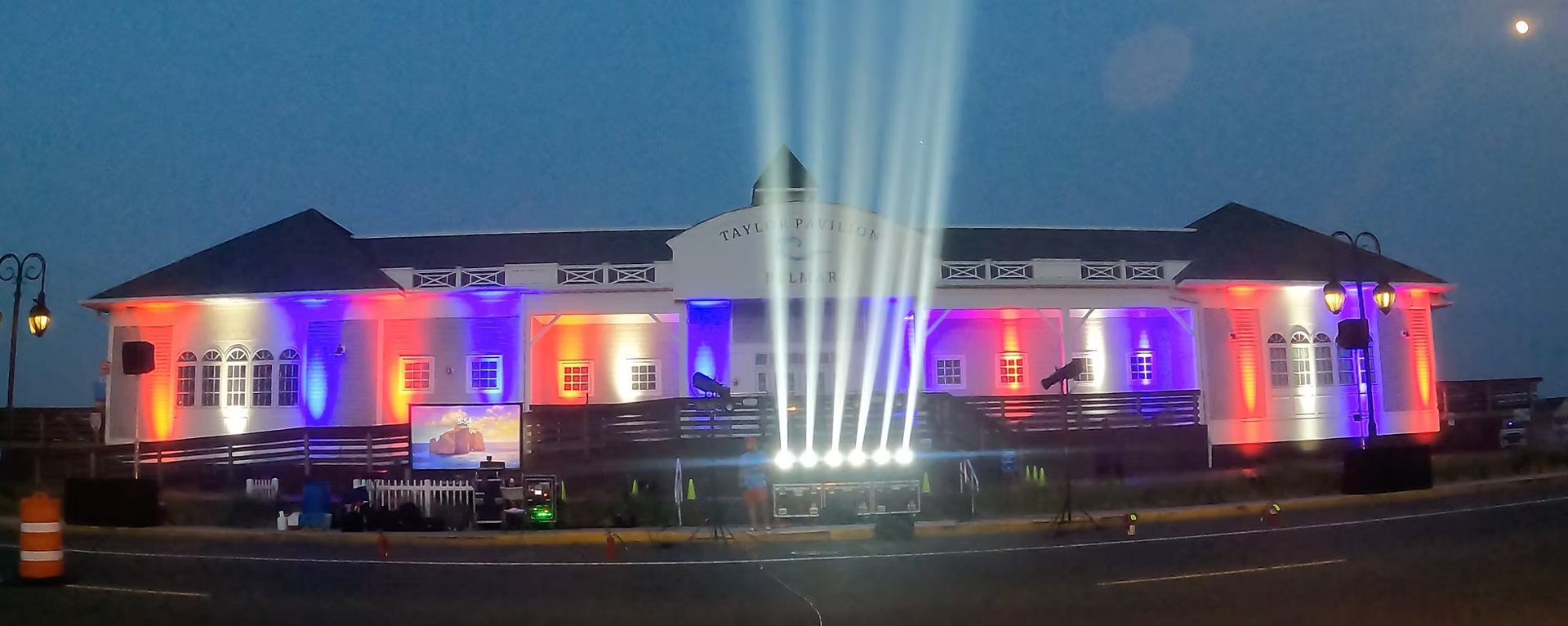 Lights & lasers over Silver Lake